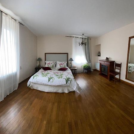 مبيت وإفطار Bourré Le Manoir Des Roches المظهر الخارجي الصورة